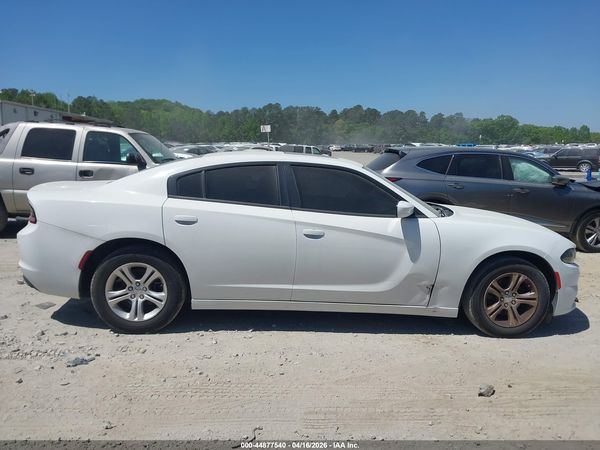 2019 DODGE CHARGER SXT RWD