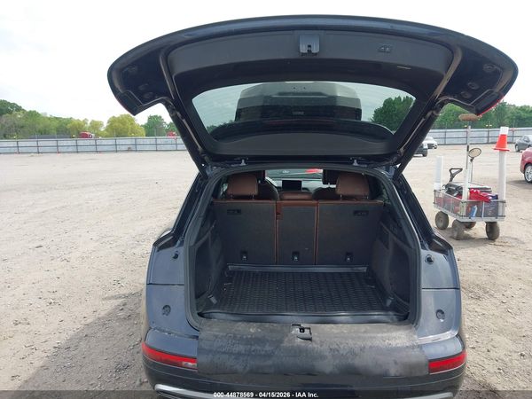 2020 AUDI Q5