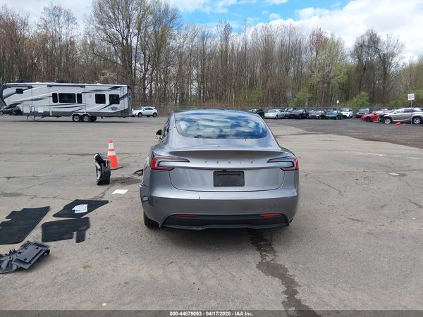 2026 TESLA MODEL 3