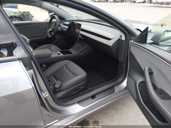 2026 TESLA MODEL 3