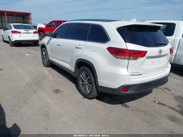 2019 TOYOTA HIGHLANDER XLE