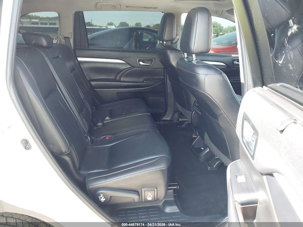 2019 TOYOTA HIGHLANDER XLE