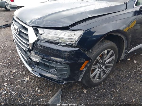 2017 AUDI Q7 3.0T PREMIUM