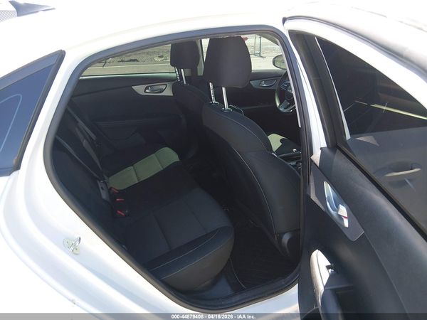 2023 KIA FORTE LXS