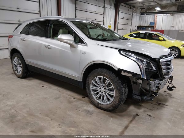 2017 CADILLAC XT5 LUXURY
