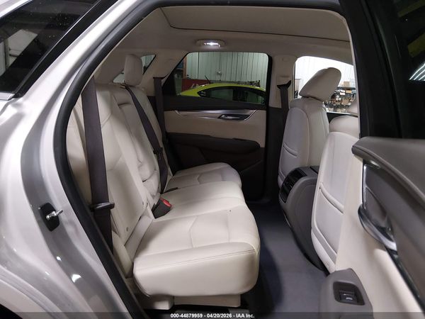 2017 CADILLAC XT5 LUXURY