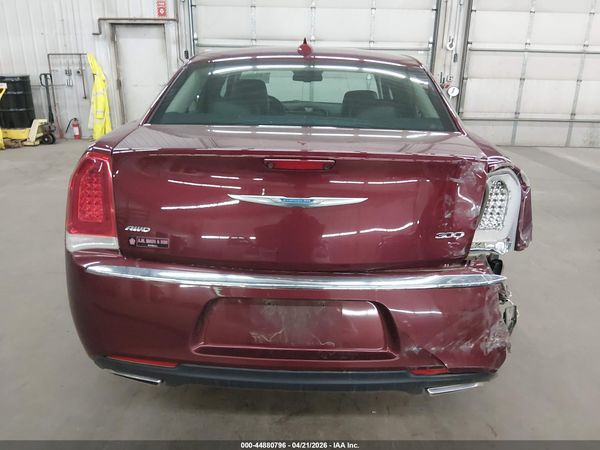 2017 CHRYSLER 300 LIMITED AWD