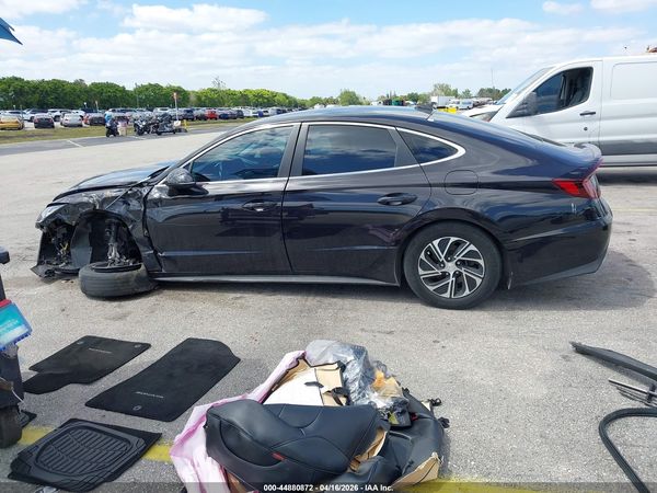2023 HYUNDAI SONATA HYBRID BLUE