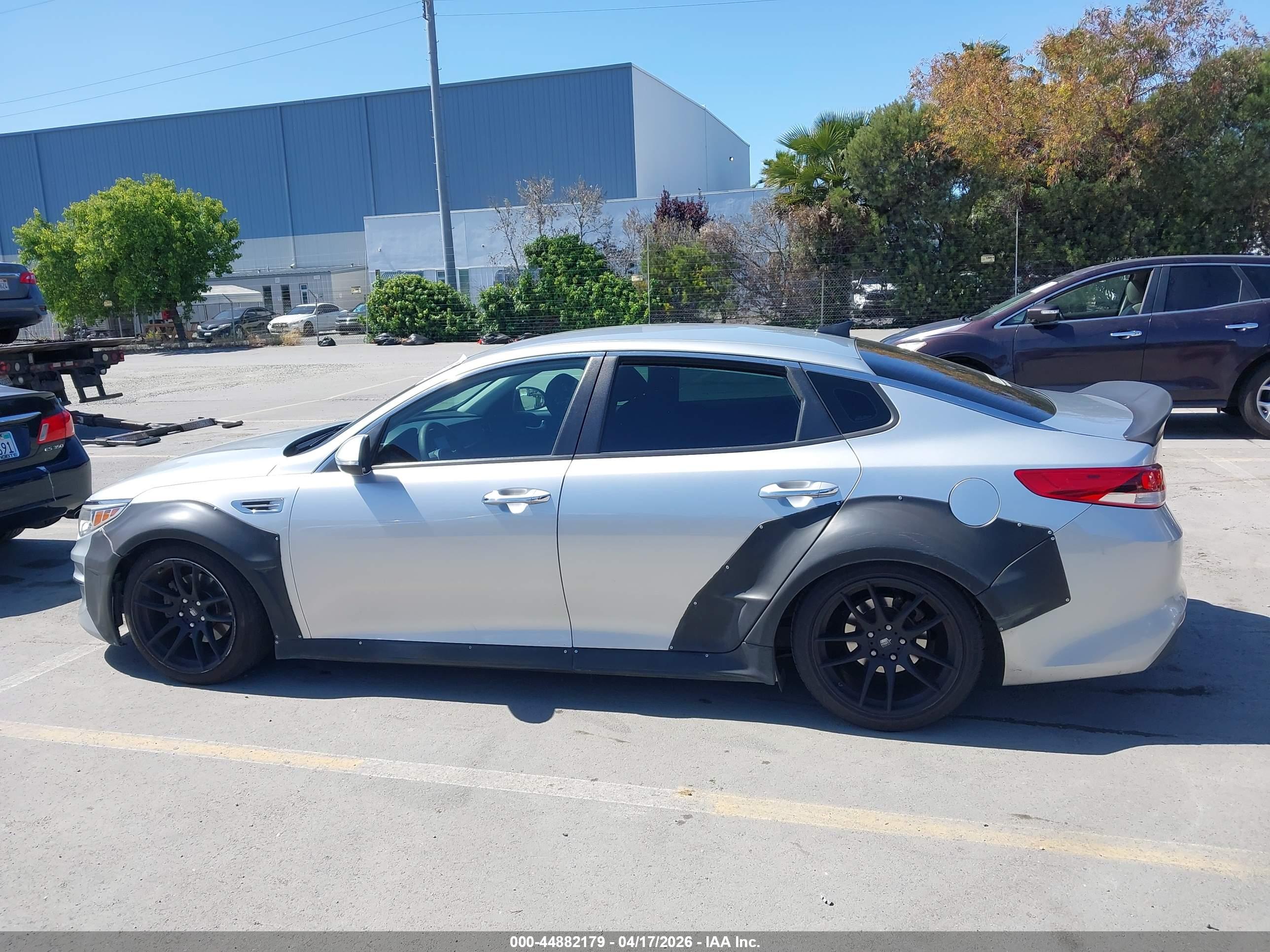 2017 KIA OPTIMA LX