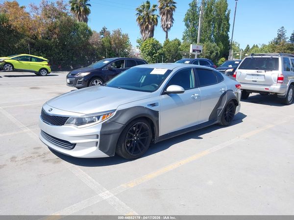 2017 KIA OPTIMA LX