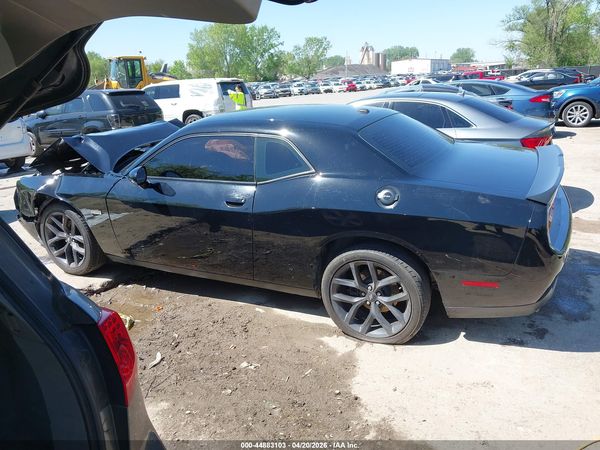 2019 DODGE CHALLENGER SXT