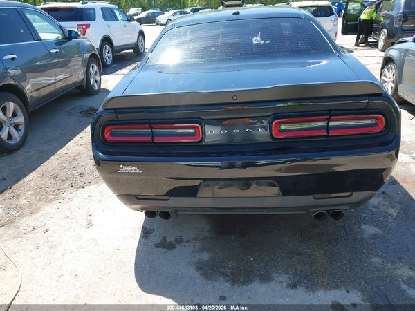 2019 DODGE CHALLENGER SXT