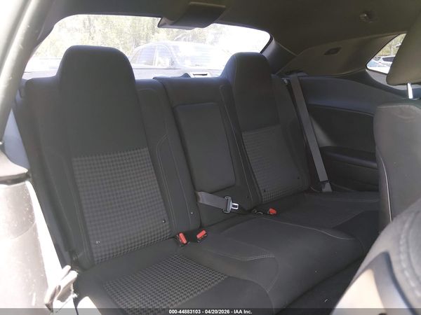 2019 DODGE CHALLENGER SXT
