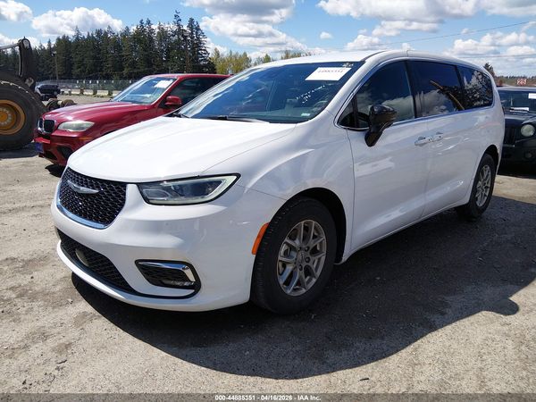 2025 CHRYSLER PACIFICA SELECT — I2