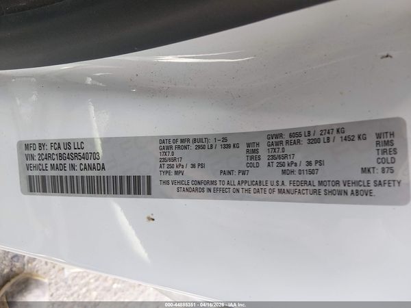 2025 CHRYSLER PACIFICA SELECT — I9