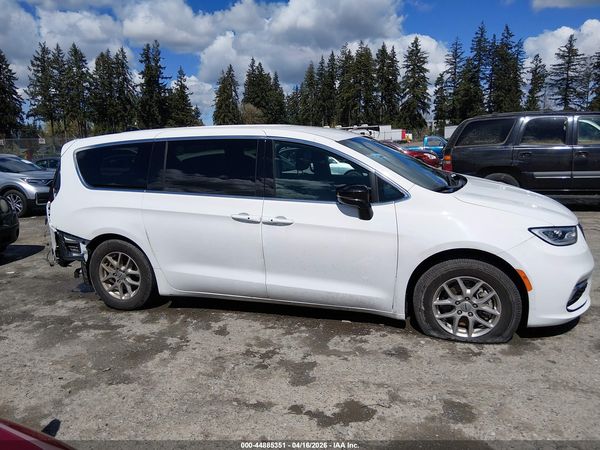 2025 CHRYSLER PACIFICA SELECT — I116