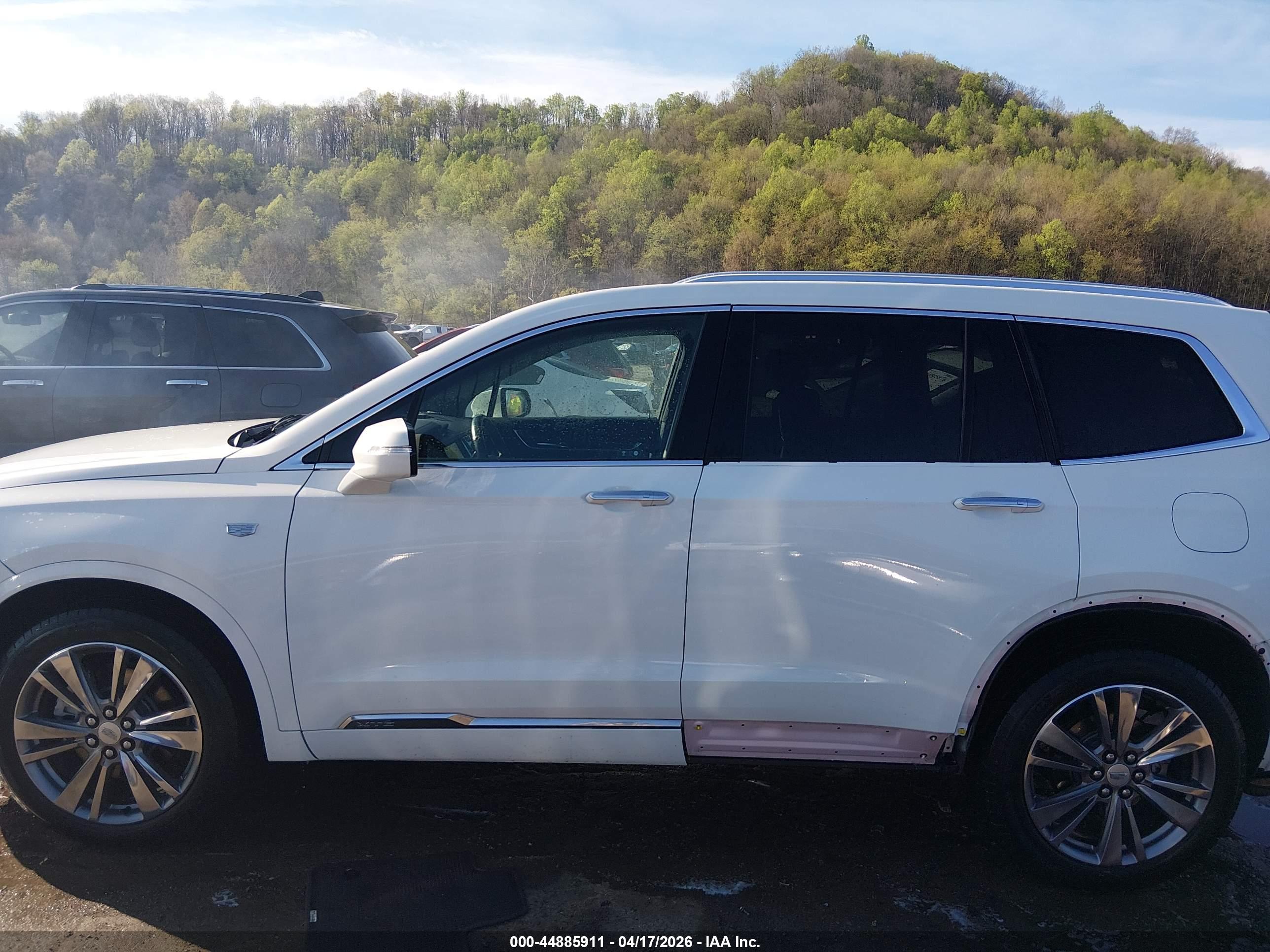 2022 CADILLAC XT6 AWD PREMIUM LUXURY