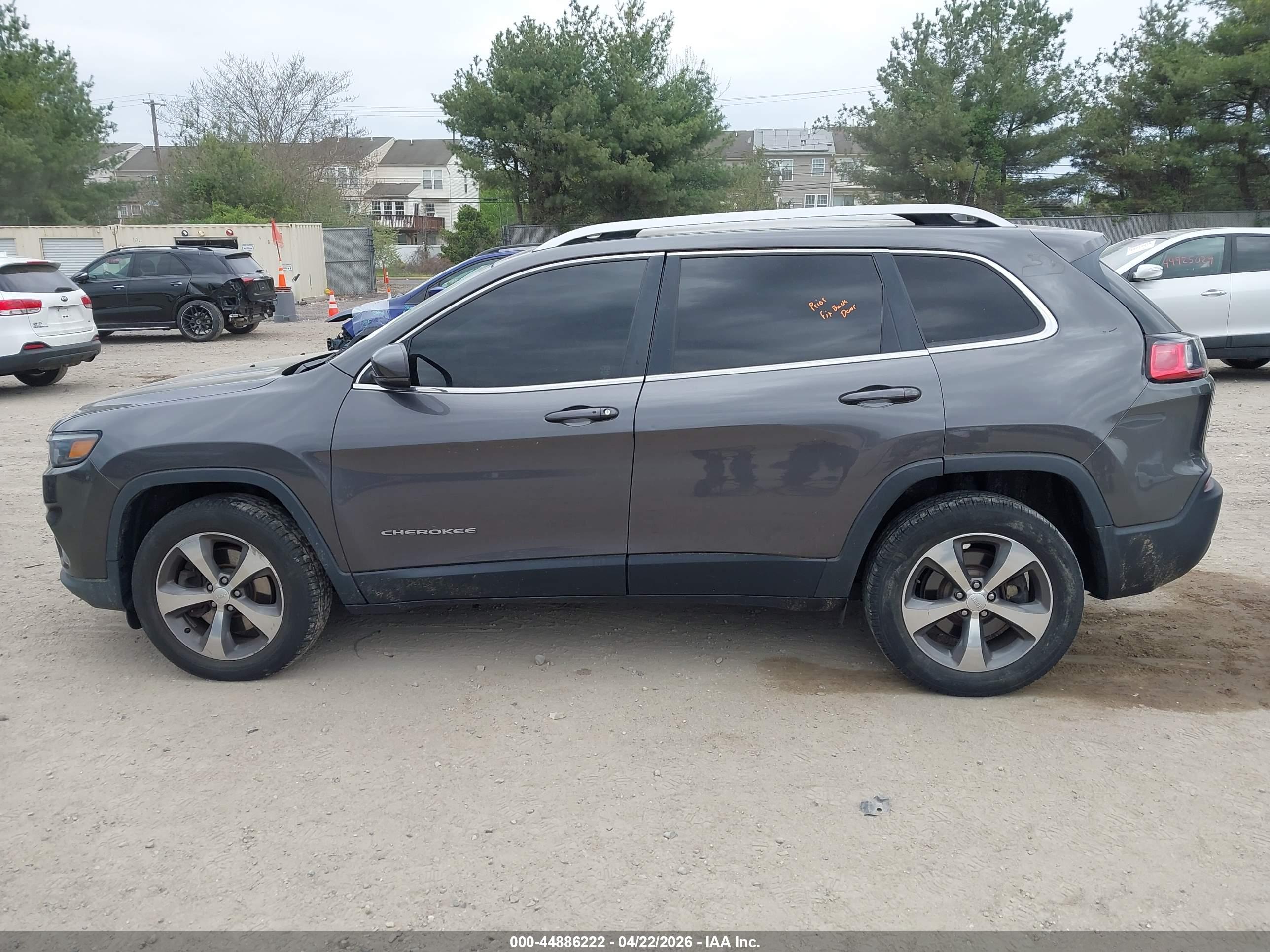 2019 JEEP CHEROKEE LIMITED 4X4