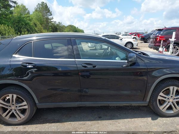 2017 MERCEDES-BENZ GLA 250 GLA250