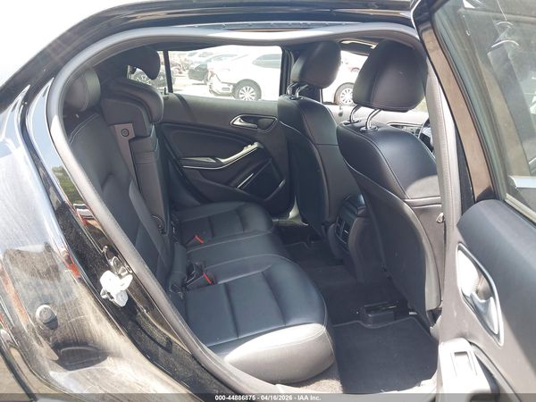 2017 MERCEDES-BENZ GLA 250 GLA250