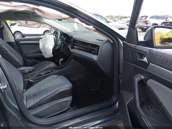 2026 VOLKSWAGEN JETTA SE — I5