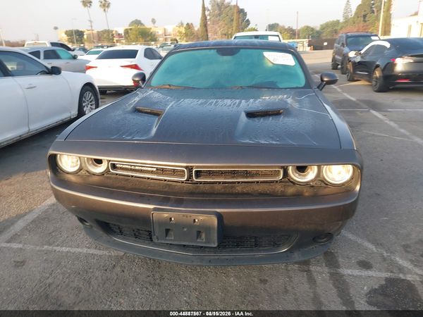 2019 DODGE CHALLENGER SXT