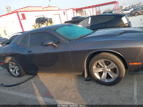 2019 DODGE CHALLENGER SXT