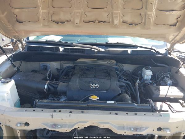 2017 TOYOTA TUNDRA SR5 5.7L V8