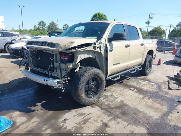 2017 TOYOTA TUNDRA SR5 5.7L V8