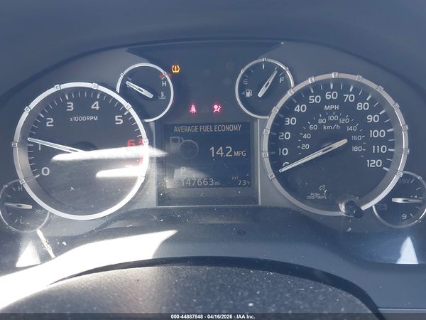 2017 TOYOTA TUNDRA SR5 5.7L V8
