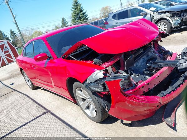 2016 DODGE CHARGER SXT