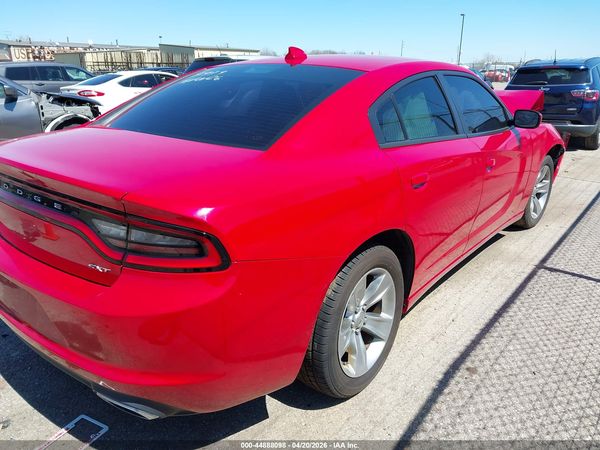 2016 DODGE CHARGER SXT