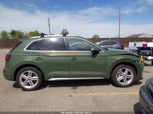 2021 AUDI Q5