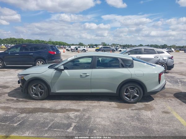 2026 KIA K4 LXS
