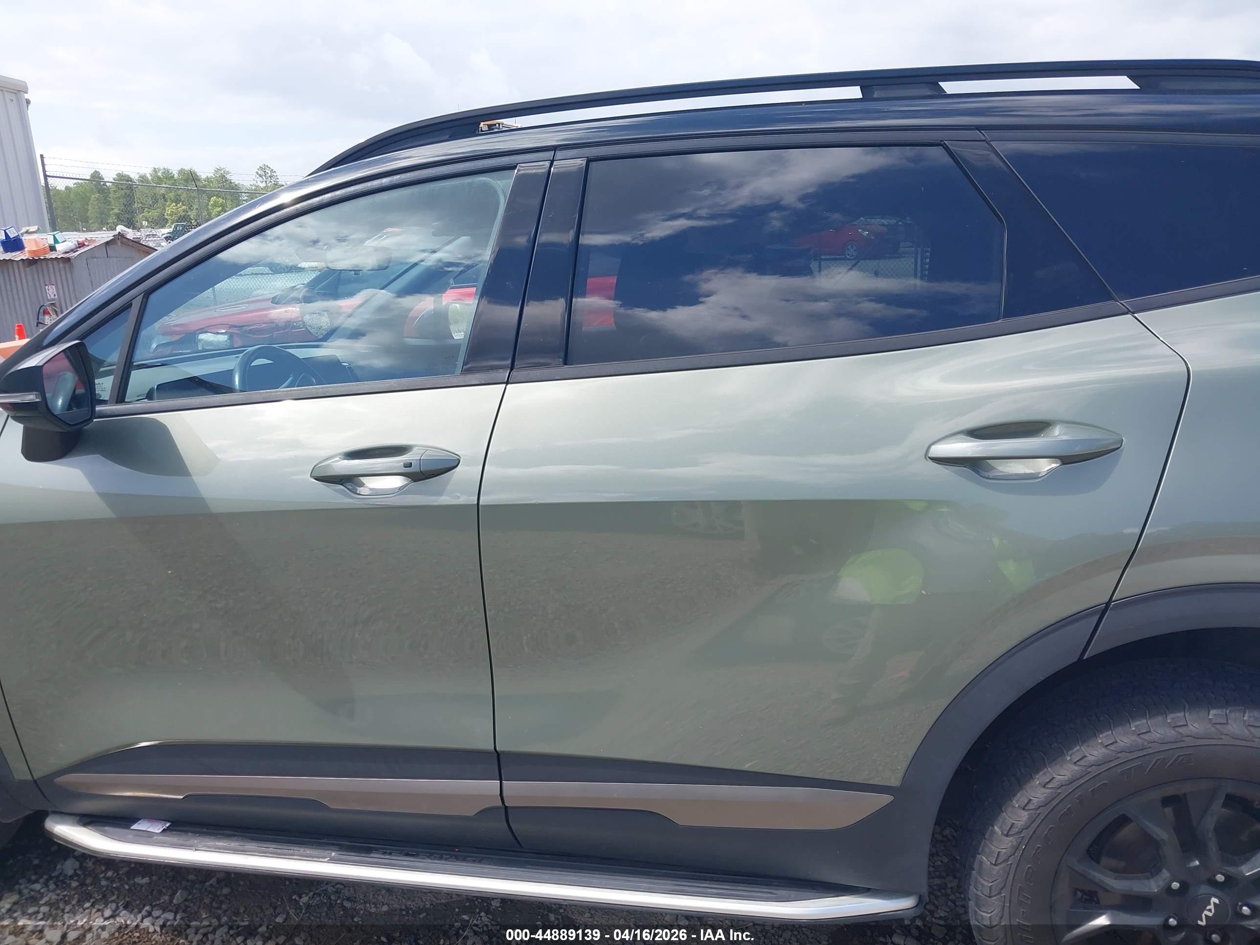 2023 KIA SPORTAGE X-PRO