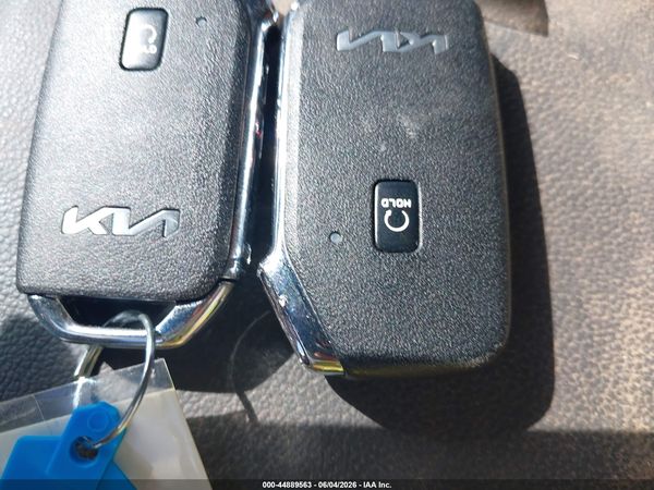 2025 KIA SPORTAGE EX