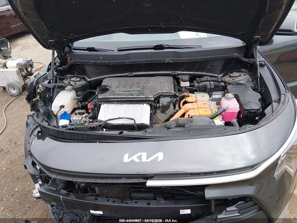 2024 KIA NIRO EX