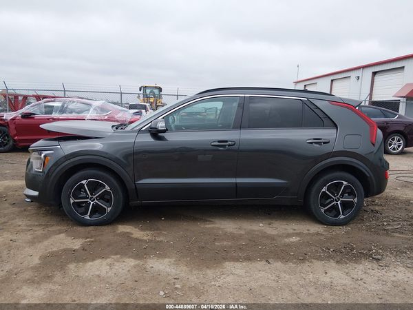 2024 KIA NIRO EX