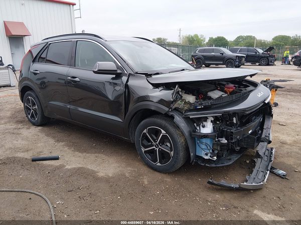 2024 KIA NIRO EX