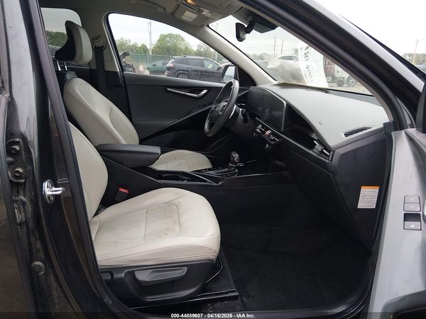 2024 KIA NIRO EX