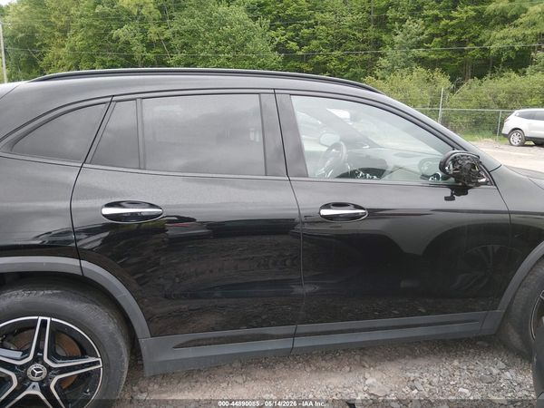 2021 MERCEDES-BENZ GLA 250 GLA250-4M