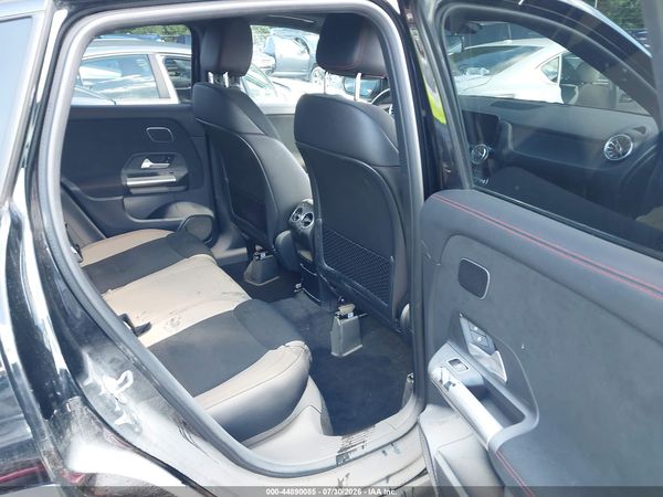 2021 MERCEDES-BENZ GLA 250 GLA250-4M