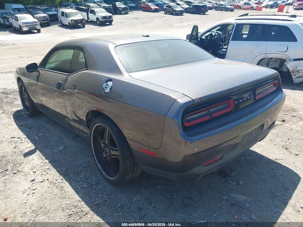 2017 DODGE CHALLENGER SXT