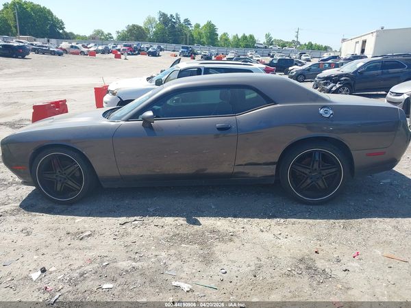 2017 DODGE CHALLENGER SXT