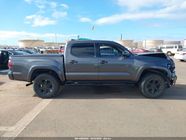2018 TOYOTA TACOMA SR5