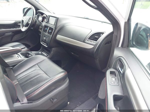 2019 DODGE GRAND CARAVAN GT — I5