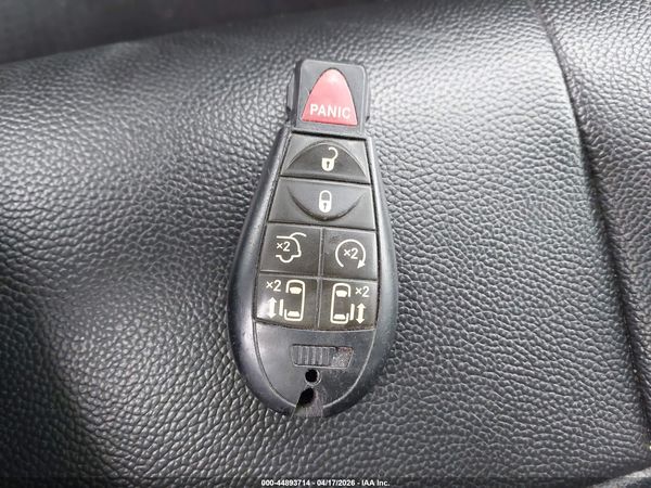 2019 DODGE GRAND CARAVAN GT — I11