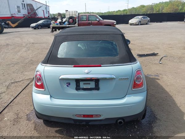 2012 MINI COOPER