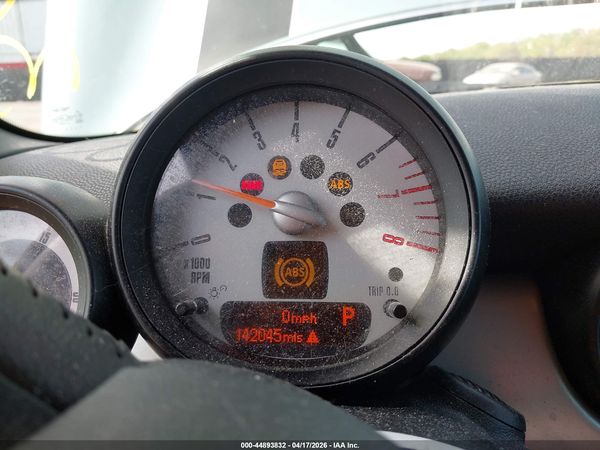 2012 MINI COOPER