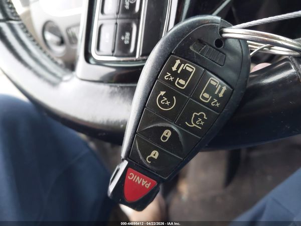 2019 DODGE GRAND CARAVAN SXT — I11